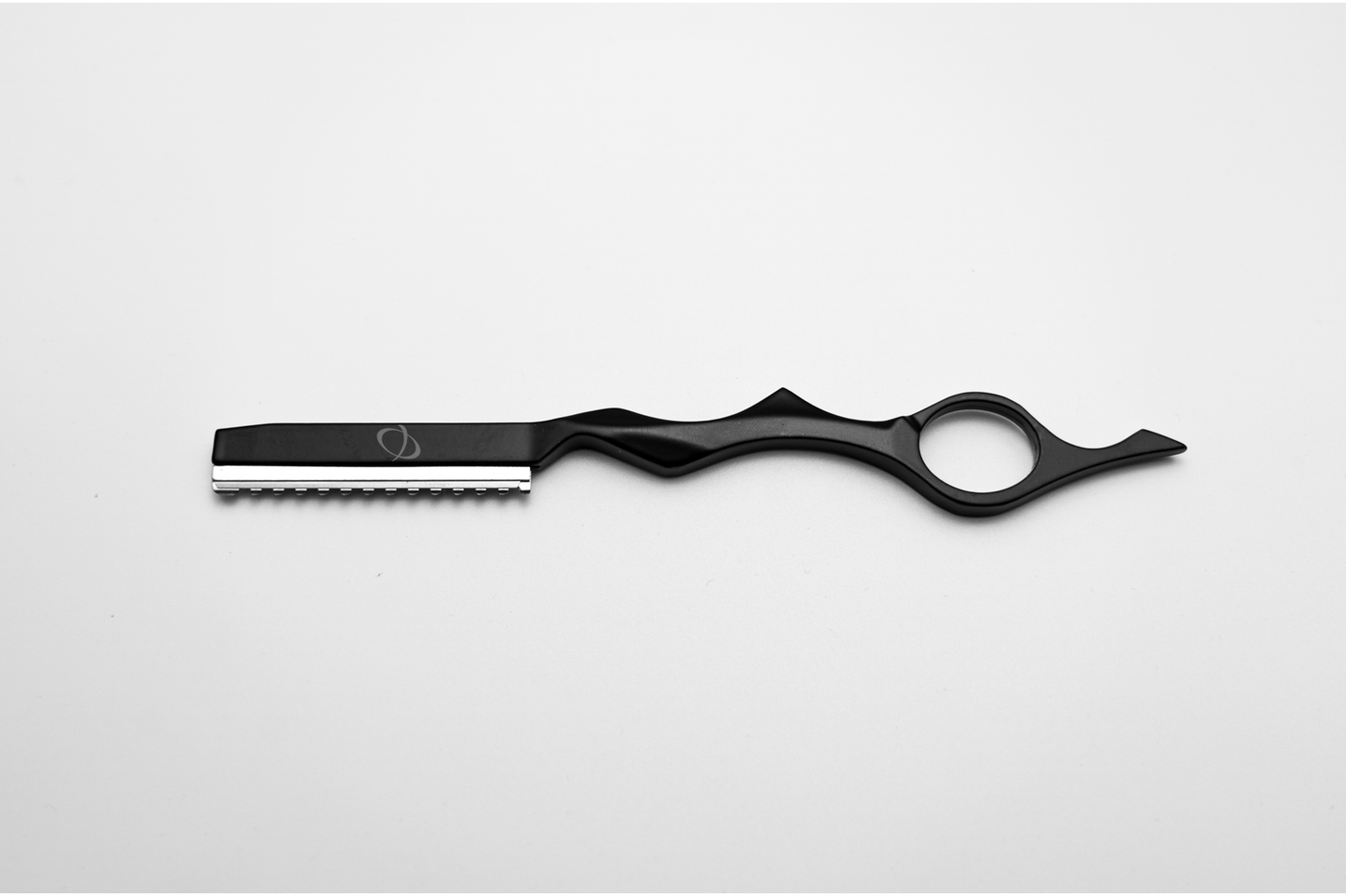 Black Feather Razor